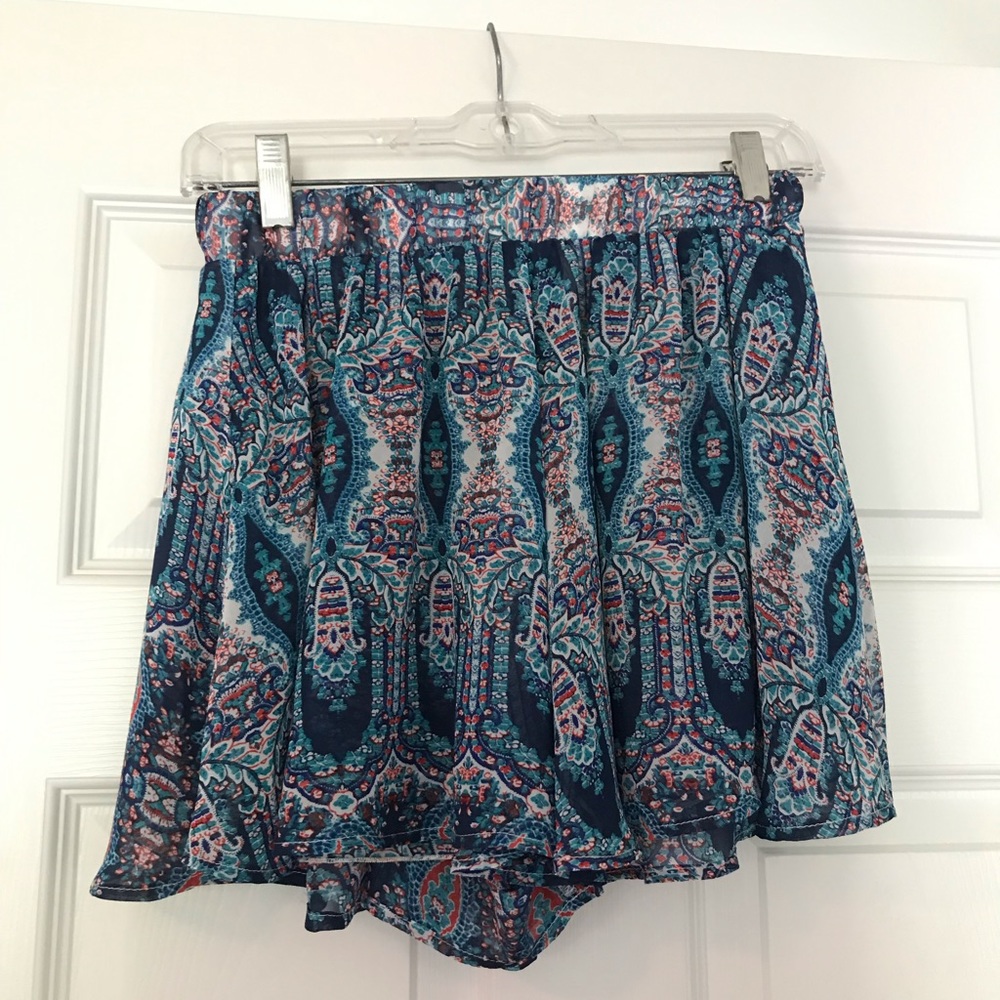 Show Me Your Mumu Carlos Swinging Shorts (small)